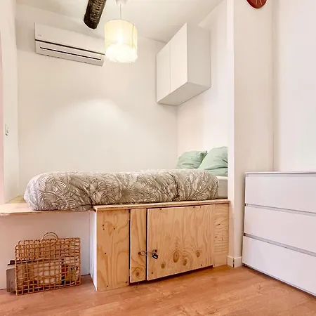 Nemausus Apartament *